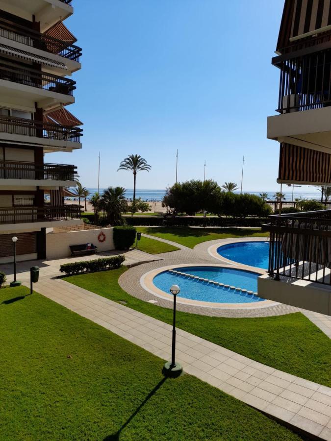 Manila Solo Familias Serviplaya Gandia Ngoại thất bức ảnh