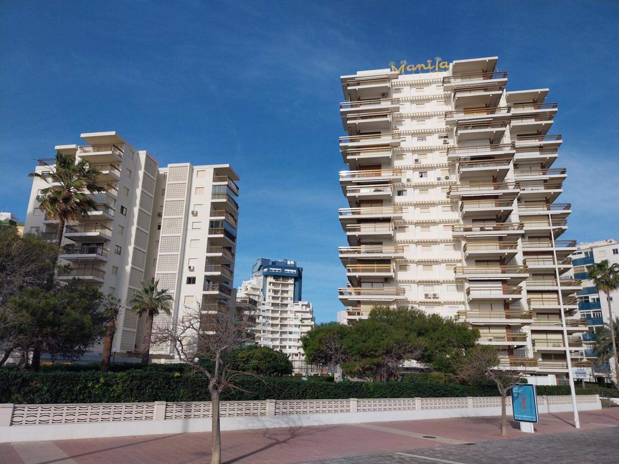Manila Solo Familias Serviplaya Gandia Ngoại thất bức ảnh